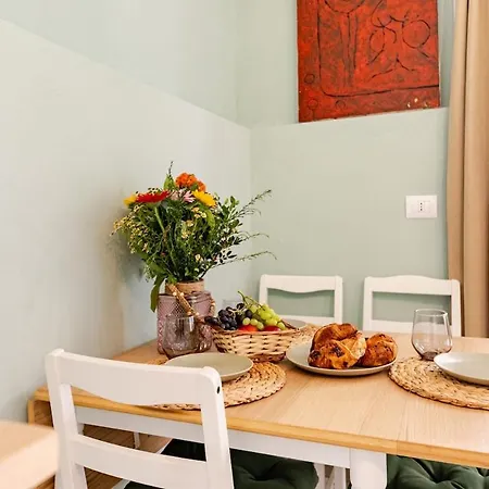 A 75 Passi Dal Mare Con Parcheggio Privato E Giardino アパート